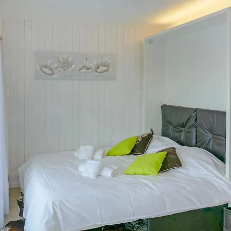 Grenier 5 By Interhome Lägenhet Nendaz