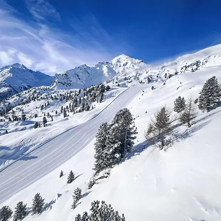 Apartamento Grenier 5 By Interhome