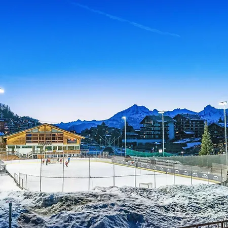 Appartement Grenier 5 *